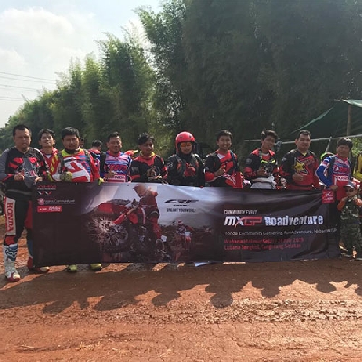 Wahana ‘Main Tanah’ dengan Komunitas Honda CRF