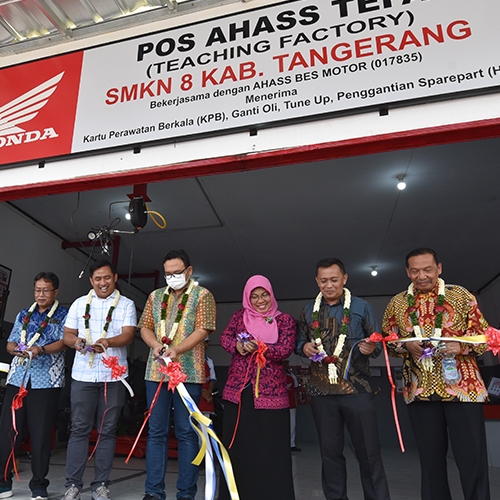 Tak Hanya Beri Ilmu, Wahana Bangun AHASS di SMK