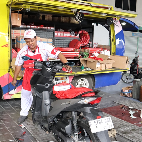 Giliran Awak Warta Kota Nikmati Service Motor Keliling Wahana