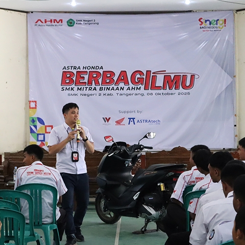 Astra Honda Berbagi Ilmu (AHBI) Sambangi SMK Negeri 2 Kabupaten Tangerang, Kupas Teknologi New Honda PCX 160